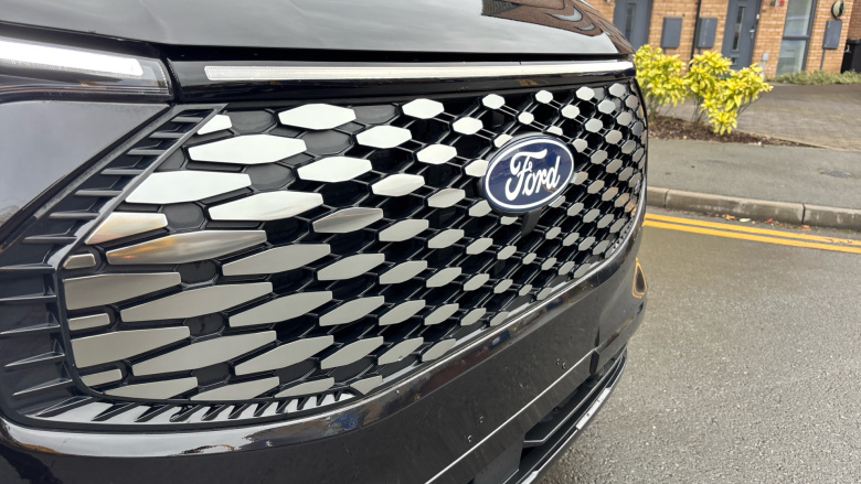 Ford Transit Custom E-320 L1 Rwd 100kW 65kWh H1 Van Limited Auto